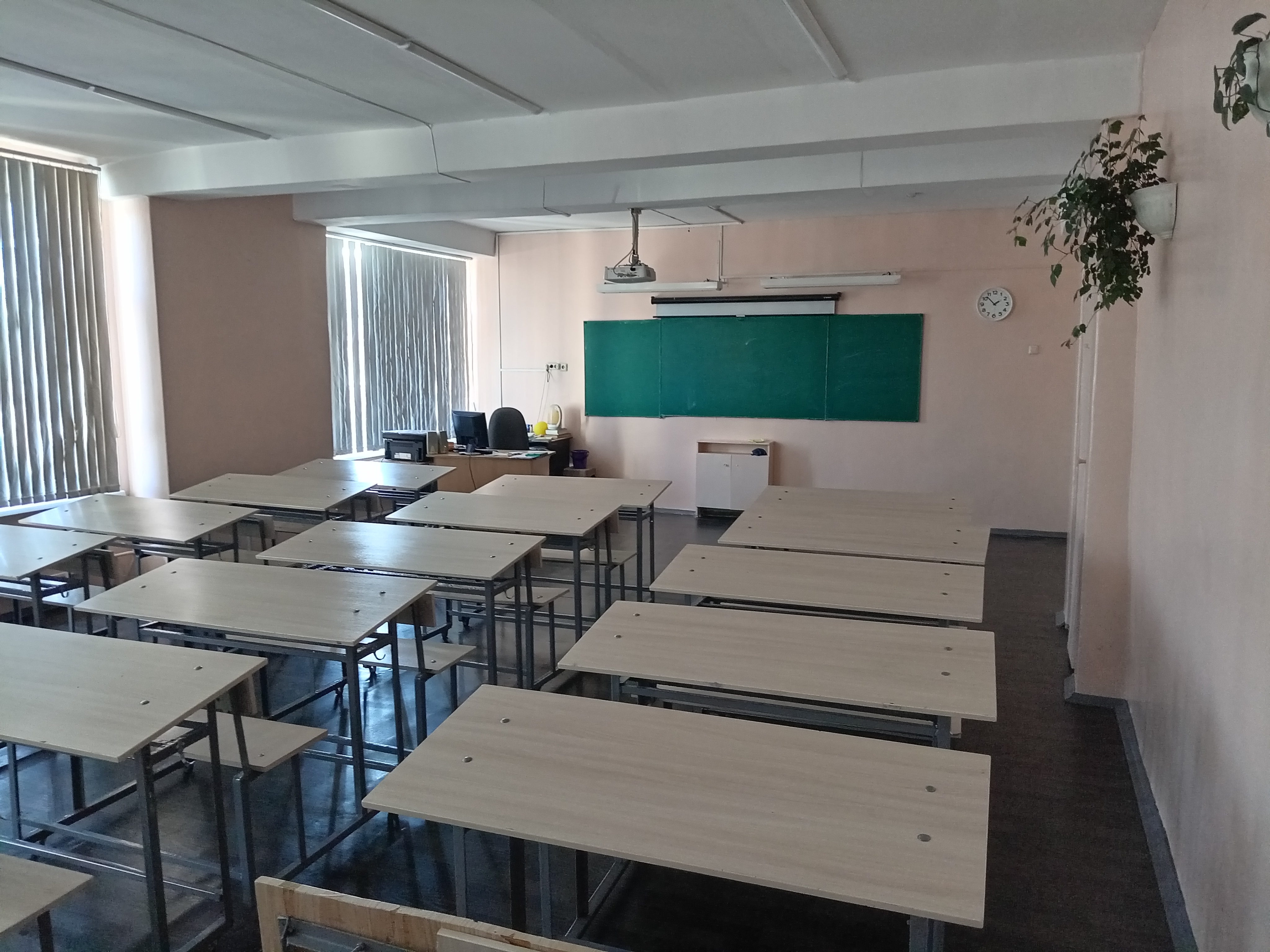 Изображения кабинета.