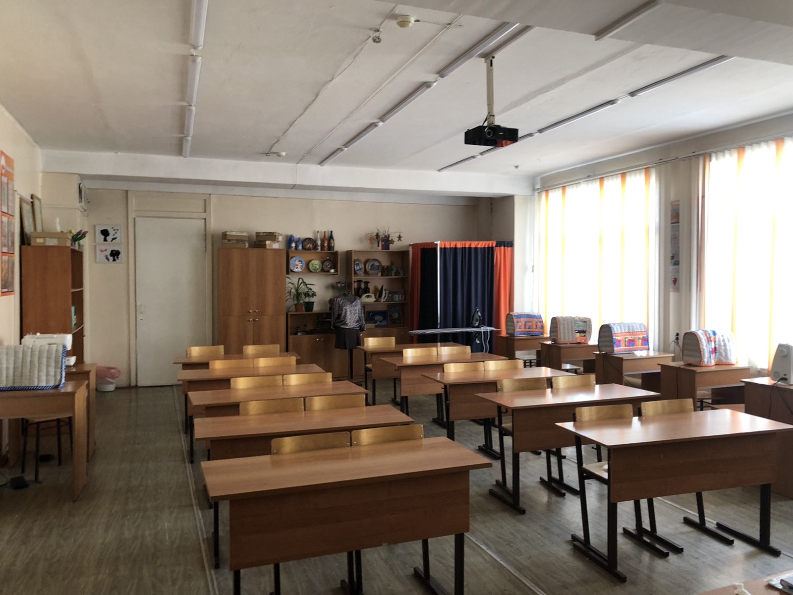 Изображения кабинета.